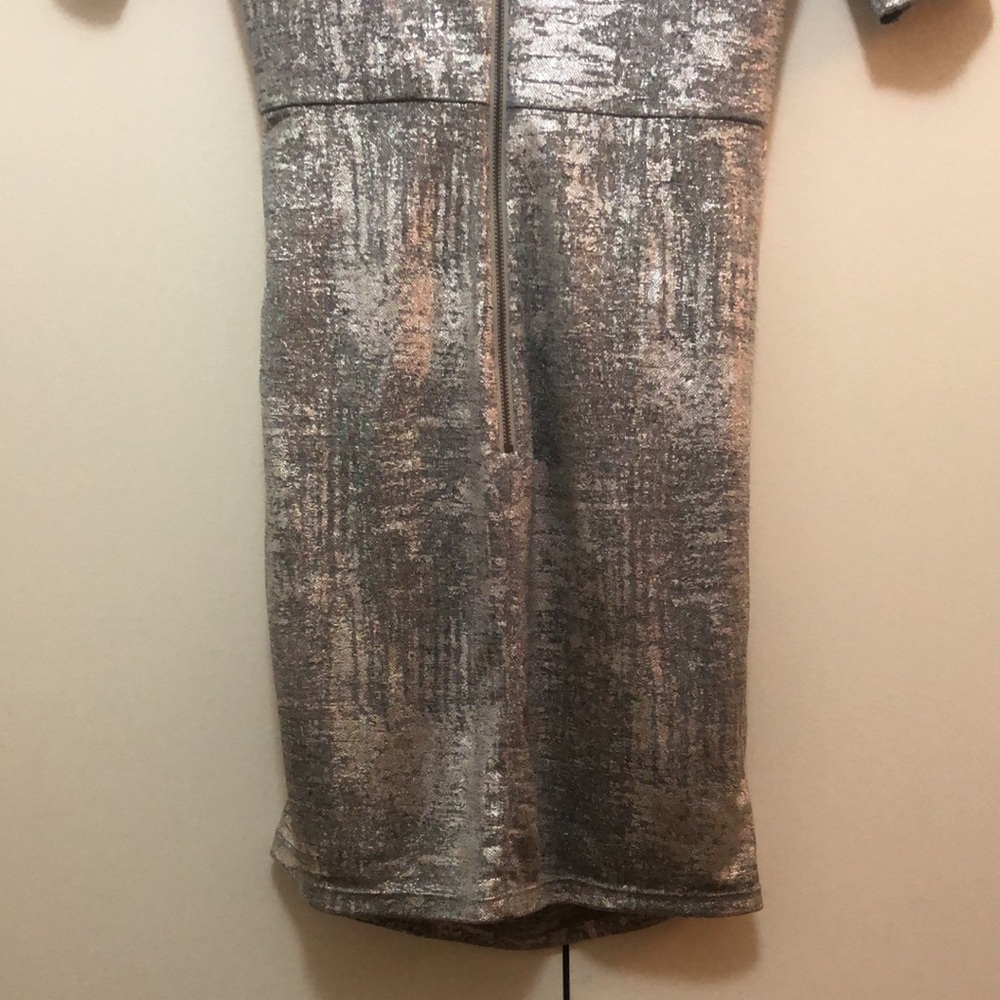 NWT $330 ALICE + OLIVIA Delora Ruched Metallic Mini Dress in size 14 ! - Picture 11 of 12